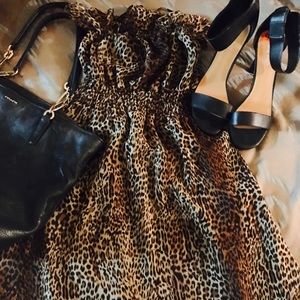 Maxi Dress, Strapless, High waisted.